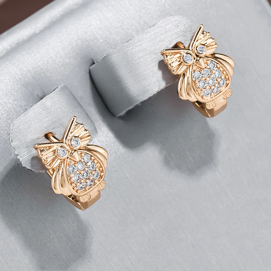 Charming Owl Motif Earrings: A Touch of Elegance and Style