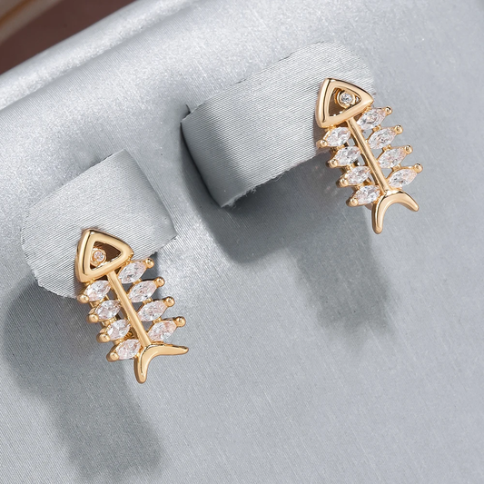 Glamorous Sparkling Fish Earrings for a Sophisticated Touch