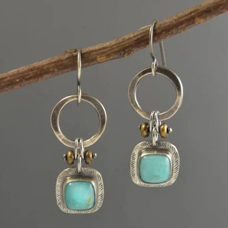 Elegant Antique Turquoise Gemstone Earrings to Elevate Your Style