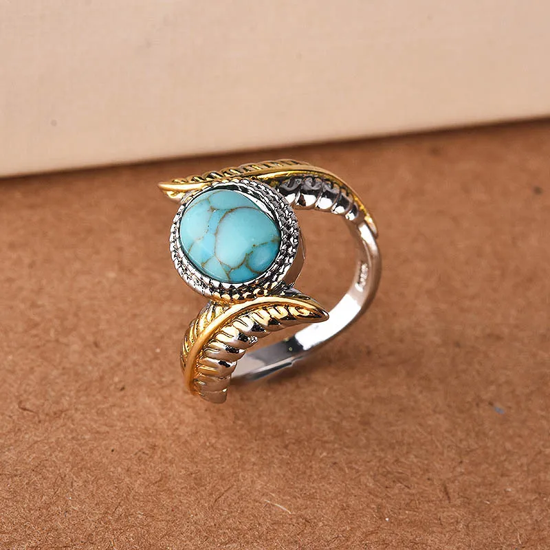 Elegant Vintage Turquoise Ring in Gold and Silver