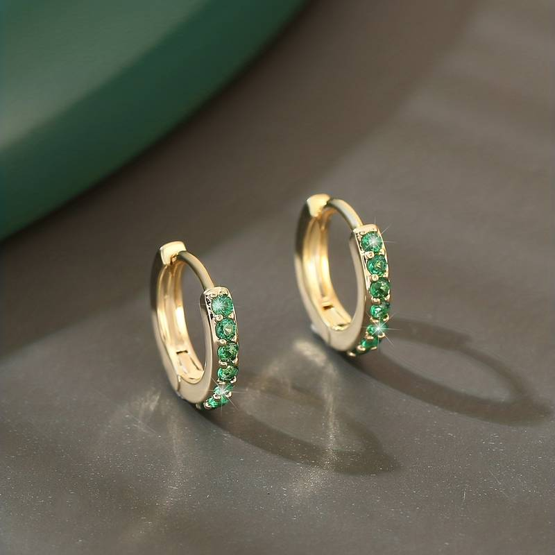 Chic Earrings Adorned with Dazzling Green Zirconia Crystals