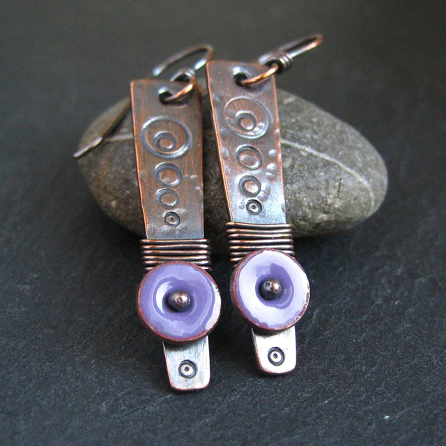 Elegant Retro Purple Earrings Crafted from Bronze and Silver – Perfect for Adding a Stylish Flair!