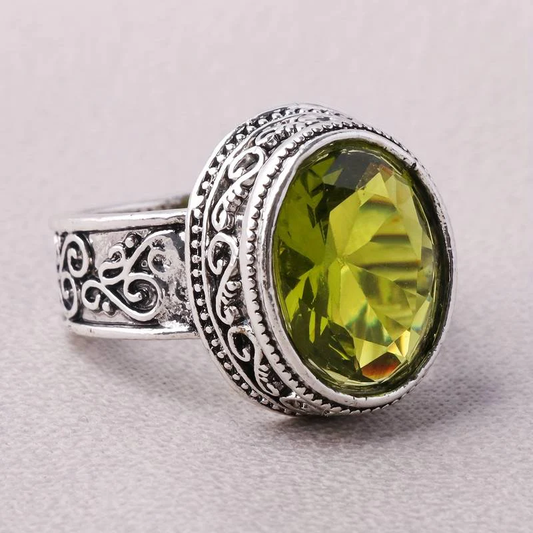 Charming Vintage Olive Glass Ring