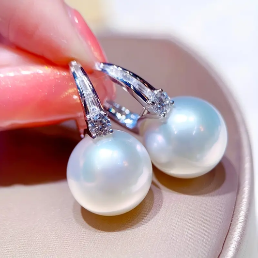 Shining Silver Pearl Earrings for a Touch of Elegance