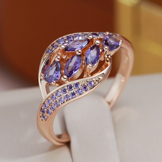 Chic Purple Ring: Elevate Your Elegance