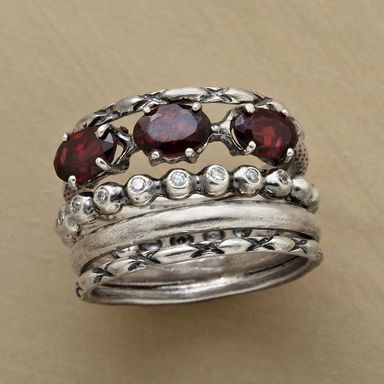 Elegant Vintage Silver Ring with Layered Design