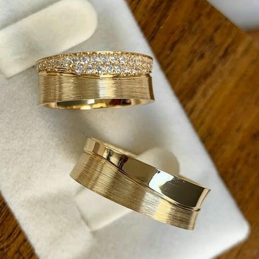 Sparkling Vintage Gold Rings for a Radiant Look