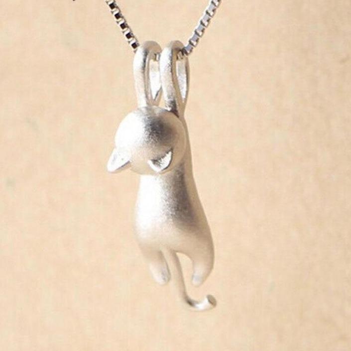 Charming Cat Lover Necklace made of 925 Sterling Silver